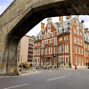 https://the-grand-hotel-spa.yorkshirehotels.net